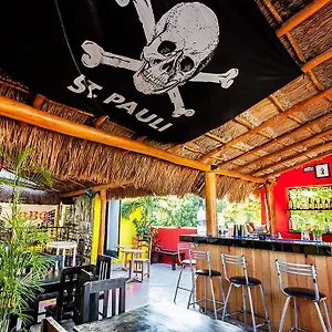  Albergue Che Playa & Bar Adults Only México